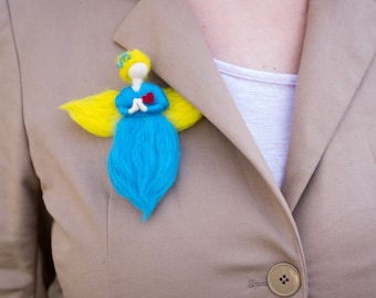 Angel doll pray for Ukraine. Needle felted fairy yellow blue brooch. Ukraine colours souvenir.