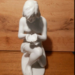 figurine germany girl walendorf