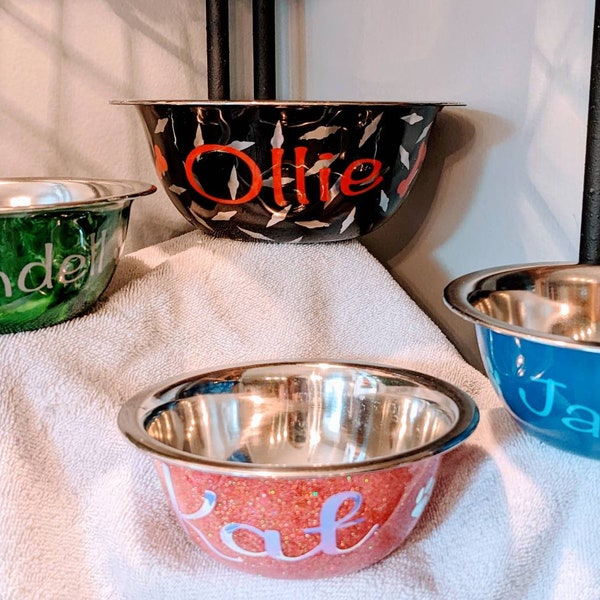 Personalized Pet Bowls!