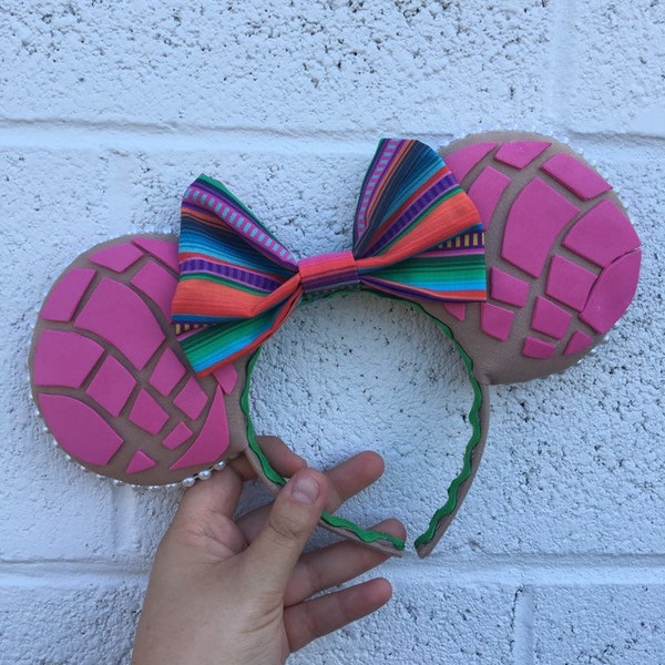 Concha Mickey Ears Etsy