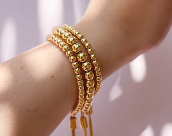 Pulseras ajustables con cuentas de oro delicadas / Pulseras apilables con capas de oro de 18 k / Pulsera con detalles de cuentas de oro / Pulseras con cuentas de cualquier tamaño