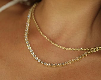 Conjunto de colar de tênis com aro redondo e corrente de corda | Colar redondo com pedra CZ | Corrente de corda fina torcida | Conjunto de colar de corrente torcida e diamante