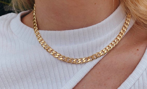 BRIJEWNES Gold Chain for Men Gold Necklace, 16 Inch Gold Necklace for Men  18K Gold Plated Chain for Men 5mm Mens Gold Necklaces for Mens Jewelry Gold  Figaro Chain Necklace for Men