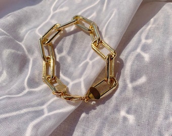 Chunky Link Bracelet | Gold Paperclip link bracelet | Thick Paperclip Link Bracelet | Stackable and Stretchable Bracelet | Best Seller