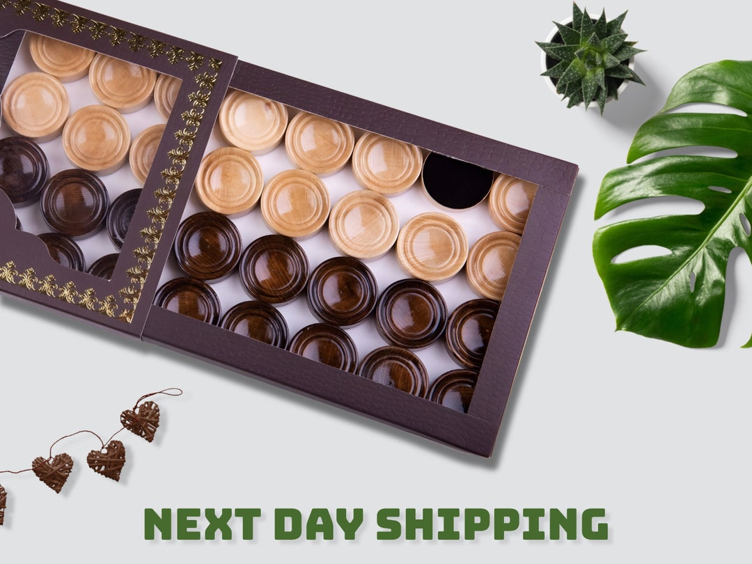 Coffret d'échecs et de backgammon en noyer Luxe - Jeux de table - Billards Toulet