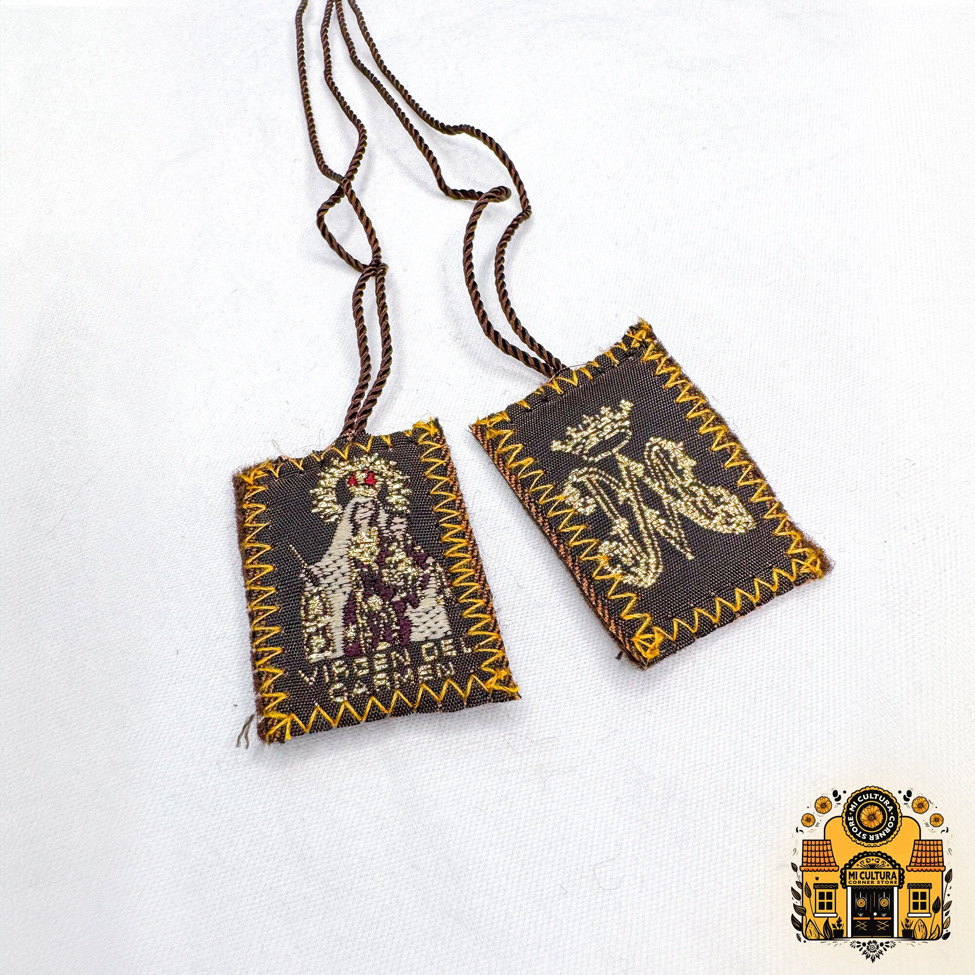 Handgemaakte Maagd van Carmen Devotional Scapular - Escapulario Devocional de la Virgen del Carmen - Joyería Religiosa Artesanal Gold Trim