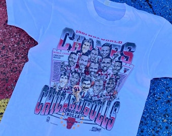 Vintage 1991 Chicago Bulls NBA basketbal wereldkampioenen Salem sportkleding karikatuur grafisch shirt VS maat S/M