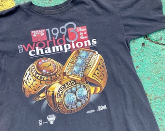 Vintage 1993 Chicago Bulls champions de la NBA 3 anneaux de basket-ball tourbe Salem Jordan Pippen des années 90 chemise graphique USA taille XL