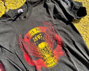 Vintage 1997 Sturgis Black Hills Cycle Classic Motorcycle Rally Graphic Shirt South Dakota USA size Large