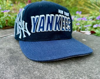 Vintage 90s New York Yankees MLB Baseball Sports Specialties