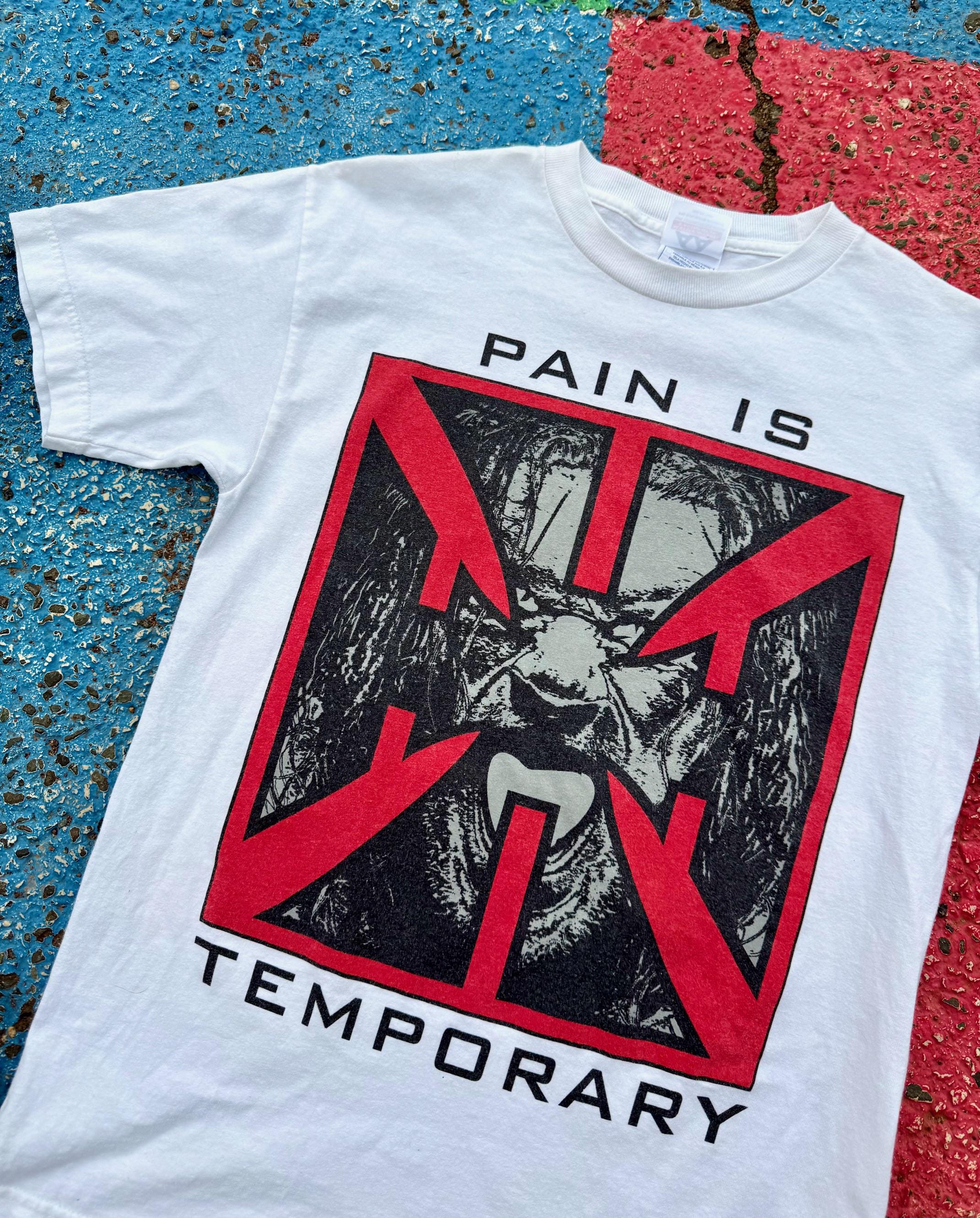 Triple h tshirt - Etsy 日本