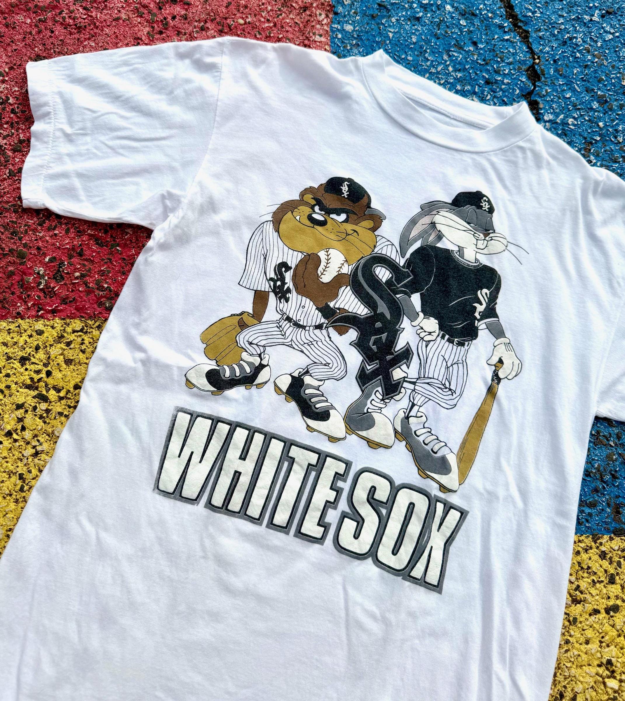 White sox Tシャツ　USA製 Vintage 90s Chicago White Sox Looney Tunes Bugs Bunny Tasmanian