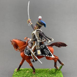 British Hussars, Painted napoleonic miniature 1/30 Scale, Napoleonic tin toy soldiers, Collectible figurine, Mounted figure VID SOLDIERS image 6