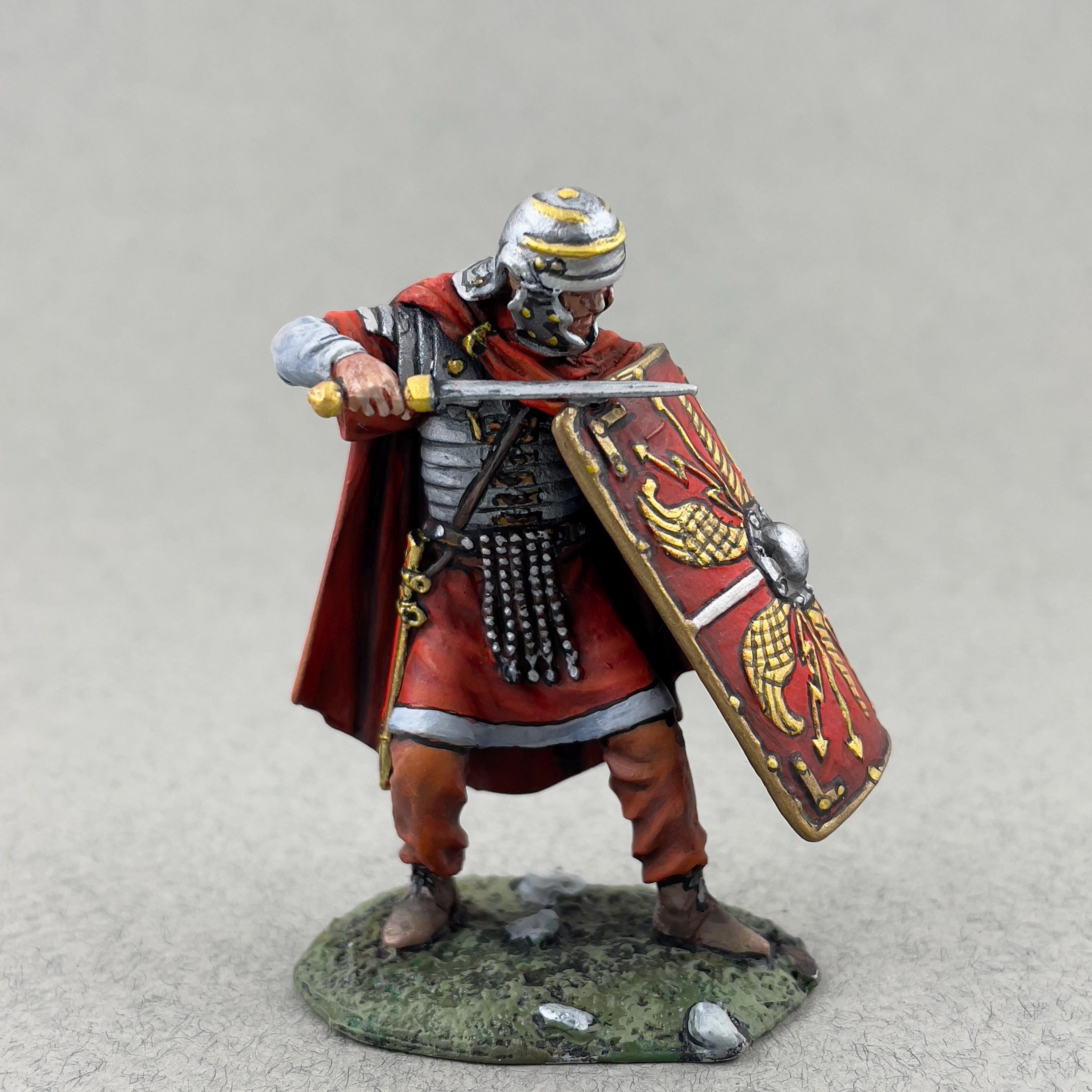 Soldat jouet en étan pent 54 mm quelque part dans l'Empre roman
