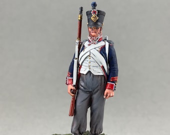Figurka historyczna 54 mm, żołnierz napoleoński, francuski sierżant piechoty liniowej, malowana miniatura cynowa