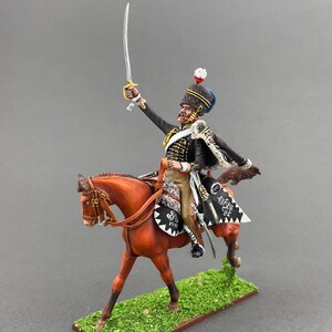 British Hussars, Painted napoleonic miniature 1/30 Scale, Napoleonic tin toy soldiers, Collectible figurine, Mounted figure VID SOLDIERS 4-006 Private 18th
