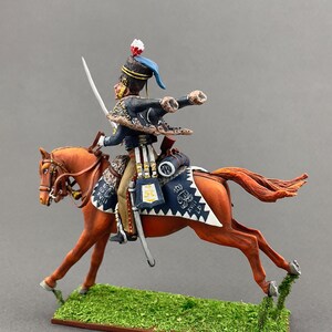 British Hussars, Painted napoleonic miniature 1/30 Scale, Napoleonic tin toy soldiers, Collectible figurine, Mounted figure VID SOLDIERS image 13