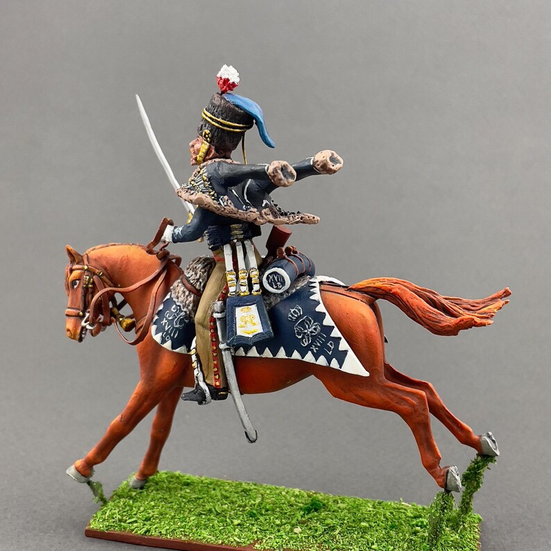 British Hussars, Painted napoleonic miniature 1/30 Scale, Napoleonic tin toy soldiers, Collectible figurine, Mounted figure VID SOLDIERS image 13