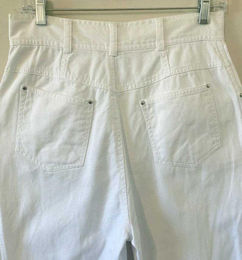 Vintage 1980/'s White Mom Jean