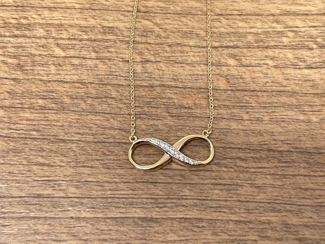 Large 9mm Infinity Symbol Charm In 14K Yellow Gold - Sziro Jewelry
