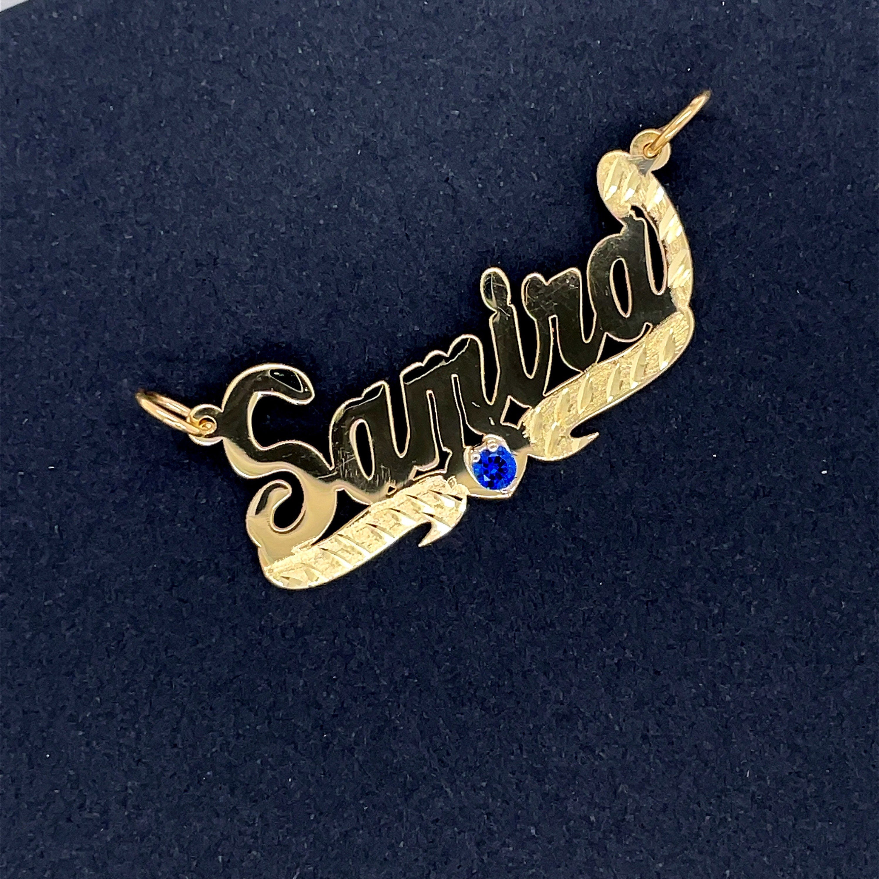 Targhetta personalizzata in oro Italia