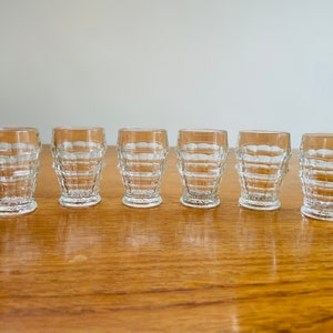 Set of 6 Vintage 1930s Davidson Jacobean Aperitif Shot Glasses, Full Set