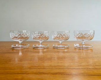 Set of Four Vintage English Lead Crystal Dessert Bowls With Pedestal