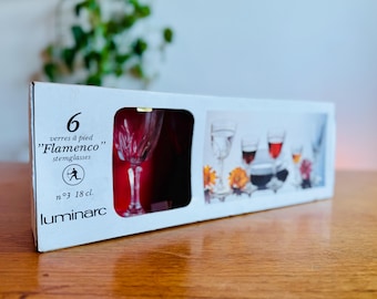 Juego de seis copas de vino blanco Luminarc Flamenco de mediados de siglo: cristalería vintage de los años 70