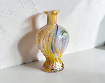 Jarrón vintage de Murano con diseño de espiral, vidrio italiano soplado a mano con forma de cinta, decoración de mediados de siglo.