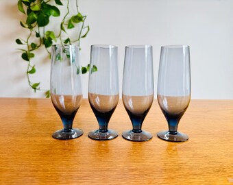 Set of Two 1960s Champagne Flutes, Vintage Scandinavian Glassware From Bengt Edenfalk