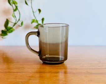 Tazas de café Arcoroc de cristal ahumado de los años 80 - Vajilla francesa vintage