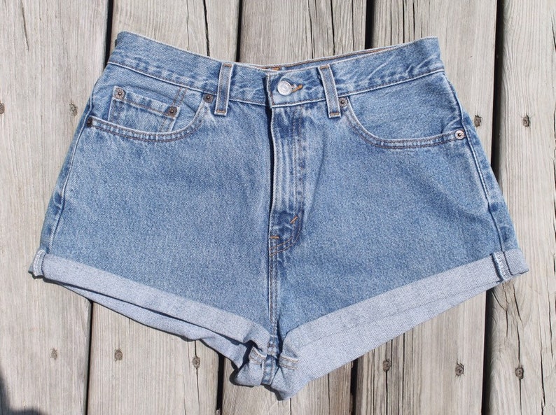 vintage levi denim shorts