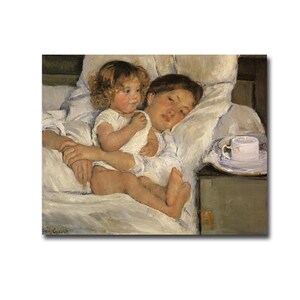 Puede incluir: Una pintura de una mujer y un niño acostados en la cama. La mujer está dormida con la cabeza apoyada en una almohada. El niño está despierto y mirando al espectador. La pintura está realizada en un estilo realista y los colores son apagados.