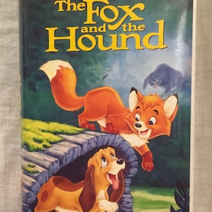 Walt Disney Classic Fox and the Hound Original VHS and Clamshell Case, Vintage Walt Disneys Black Diamond Fox and the Hound Video Cassette