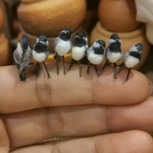 1/2/3 Ręcznie robiony domek dla lalek Czarno-białe ptaki, miniaturowe lalki zwierzęta rzemiosło, miniaturowe lalki ptaki