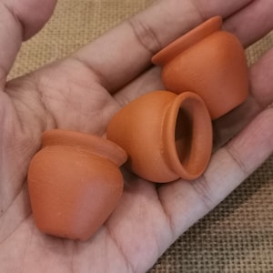 Handmade Miniature Terracotta Jar: Dollhouse Fairy Garden Decor