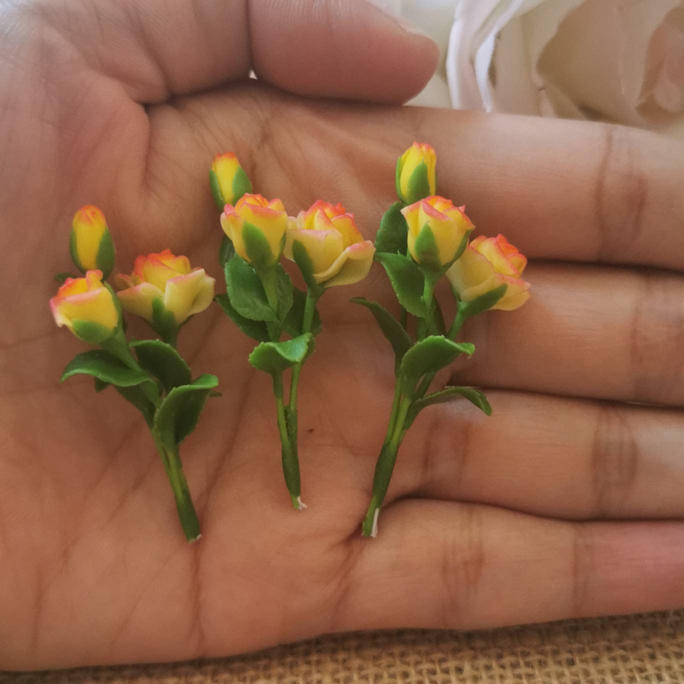 Handmade 1:12 Scale Miniature Clay Flowers – 10-Piece Lot – Multicolor Roses, Pink, Yellow, Red, White, Orange, Purple – Dollhouse Decor