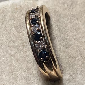18 ct gold sapphire and diamond half eternity ring