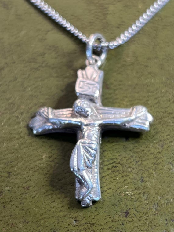 superb solid silver heavy cross - image 2