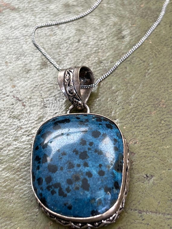 solid silver and agate pendant - image 2