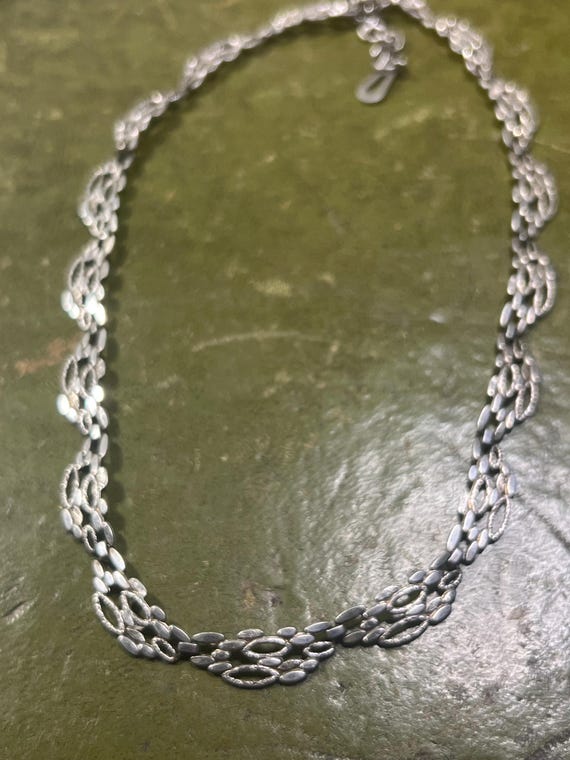 Superb solid silver stunning heavy necklace - image 3