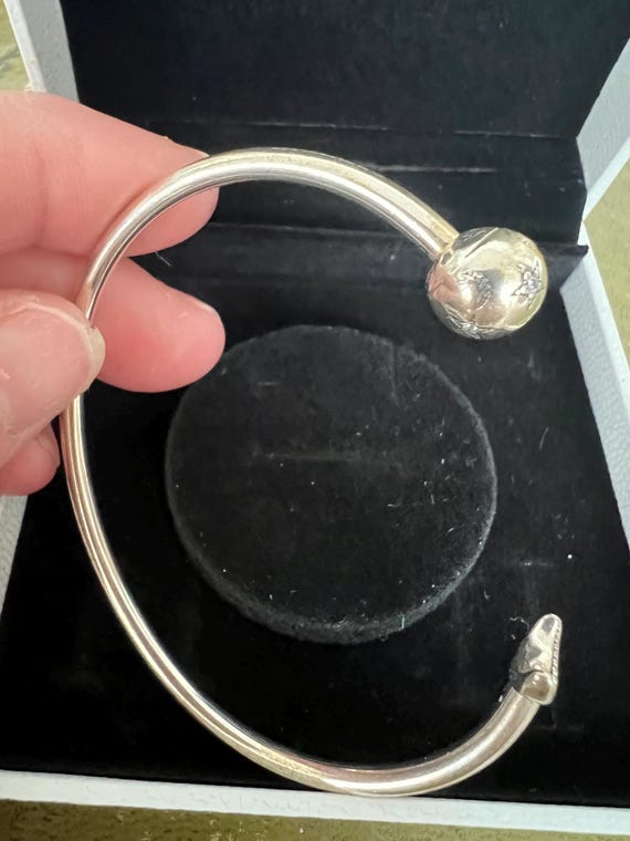 solid silver boxed Pandora bangle - image 3