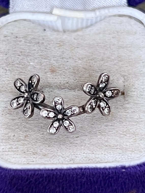 solid silver size M Pandora ring - image 1