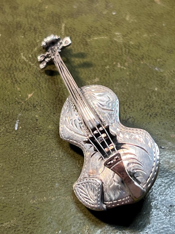 Superb solid silver violin brooch - image 1