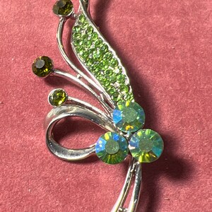 Metall und Glas Brosche