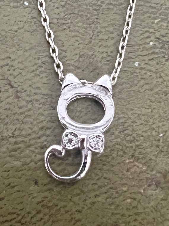 pretty solid silver kitty pendant - image 1