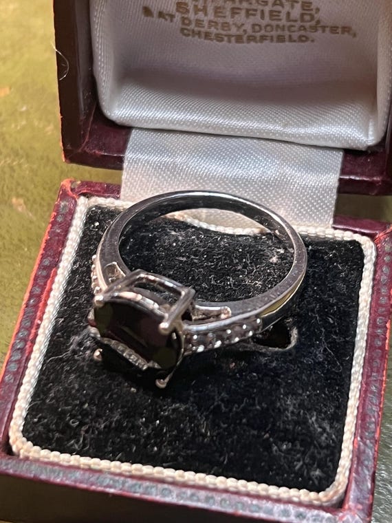 Stunning solid silver glass ring - image 3