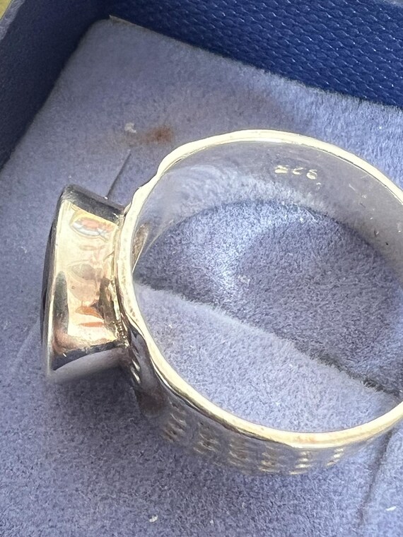 size O solid silver garnet ring - image 2