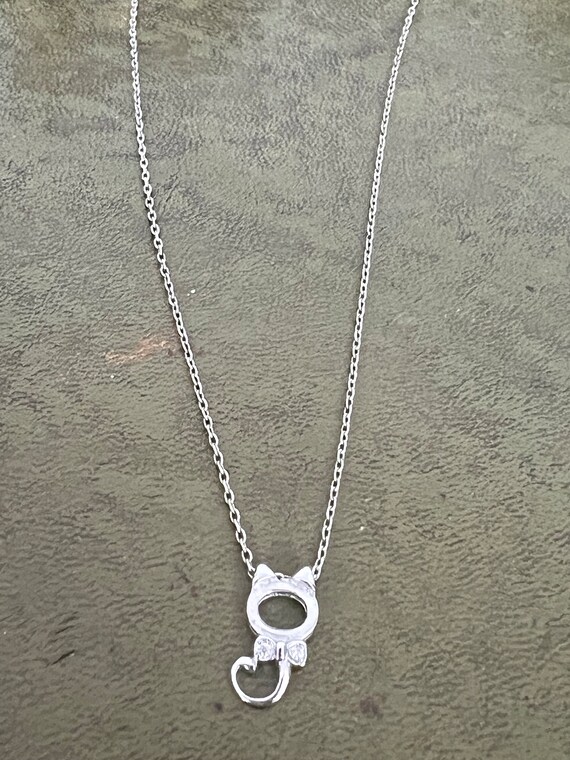 pretty solid silver kitty pendant - image 2
