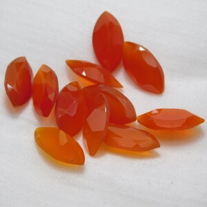 Carnelian Agate Gemstone: 29 Carat Marquise Cabochon Lot (11 Piece, 30x18-26x16mm